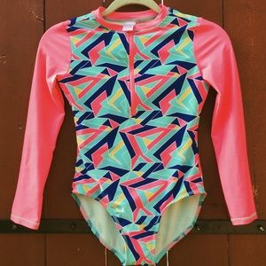 NEW Girls’ Abstract One Piece Swimsuit -CAT & JACK